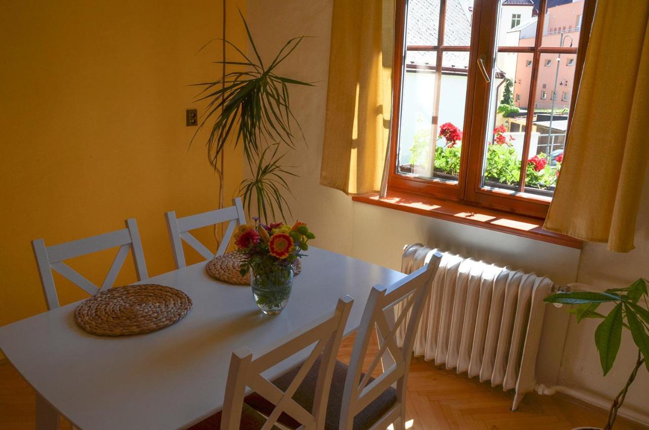 Ubytování u lípy Náchod Esterno foto